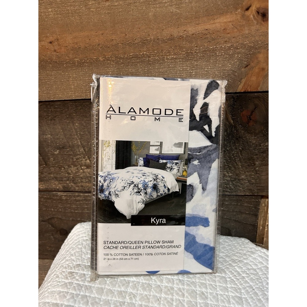 New Alamode Home Kyra Pillow Sham Size Standard / Queen White Blue